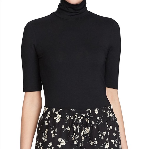 Lauren Ralph Lauren Tops - 🌟Ralph Lauren Stretch Jersey Turtleneck Top⭐️